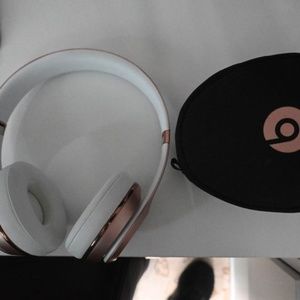 Beats Solo3 Wireless Headphones - Rose Gold